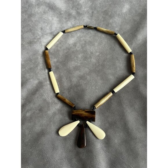 Vintage Handmade Bone & Wood Beaded Necklace With Pendant And Barrel Clasp - Picture 1 of 6